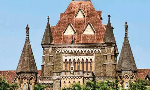 कारोबारी अंतिम तोतला को राहत नहीं, गैर-जमानती वारंट रद्द करने से कोर्ट का इनकार कारोबारी अंतिम तोतला को राहत नहीं, गैर-जमानती वारंट रद्द करने से कोर्ट का इनकार