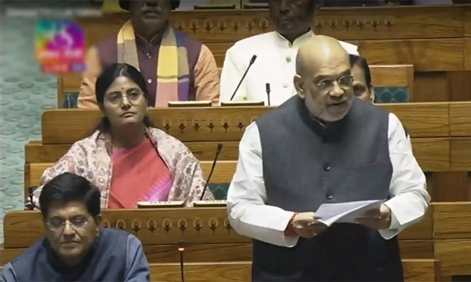 जम्मू-कश्मीर को लेकर संसद में पक्ष-विपक्ष के बीच खूब चले जुबानी तीर