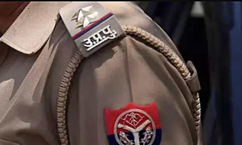 शादी के नाम पर मारपीट, पड़ोसियों ने युवक पर जबरन बनाया धर्मांतरण का दवाब शादी के नाम पर मारपीट, पड़ोसियों ने युवक पर जबरन बनाया धर्मांतरण का दवाब