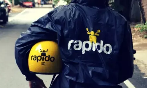 बाइक-टैक्सी स्टार्टअप रैपिडो ने इंट्रा-सिटी मोबिलिटी सॉल्यूशन के साथ कैब बिजनेस में की एंट्री बाइक-टैक्सी स्टार्टअप रैपिडो ने इंट्रा-सिटी मोबिलिटी सॉल्यूशन के साथ कैब बिजनेस में की एंट्री