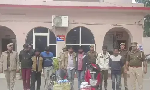 निर्माणाधीन बिल्डिंग और घरों में चोरी करने वाले गिरोह के सात गिरफ्तार, चोरी के सामान बरामद निर्माणाधीन बिल्डिंग और घरों में चोरी करने वाले गिरोह के सात गिरफ्तार, चोरी के सामान बरामद