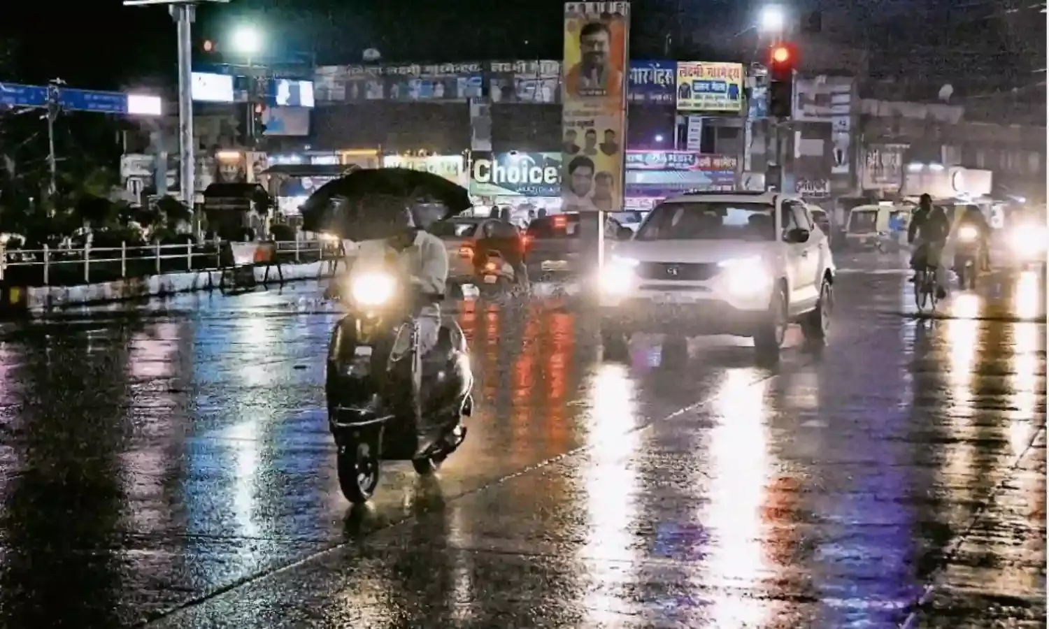 दिन भर चली रिमझिम फुहार, दिन और रात के तापमान में तीन डिग्री का फर्क