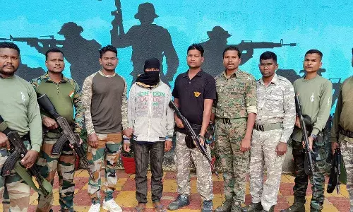 पुलिस की रेकी कर रहा 2 लाख का इनामी खूंखार नक्सली गिरफ्तार