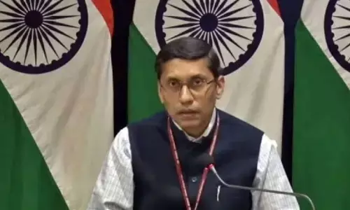 भारतीय राजदूत ने 3 दिसंबर को कतर में 8 पूर्व नौसेना कर्मियों से की मुलाकात की