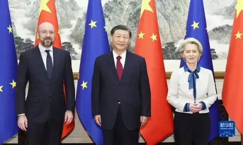 यूरोपीय परिषद और यूरोपीय आयोग के अध्यक्षों से मिले शी चिनफिंग