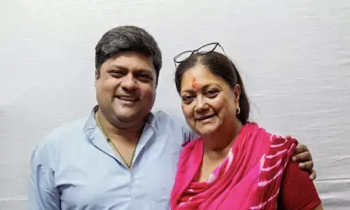 वसुंधरा राजे के बेटे दुष्यंत सिंह के इशारे पर विधायकों को जबरन रोका जा रहा