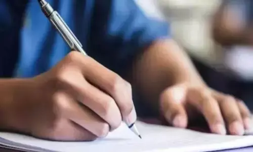 सरकार ने जारी किए परीक्षा, पुनर्परीक्षा और मूल्यांकन से जुड़े दिशानिर्देश सरकार ने जारी किए परीक्षा, पुनर्परीक्षा और मूल्यांकन से जुड़े दिशानिर्देश