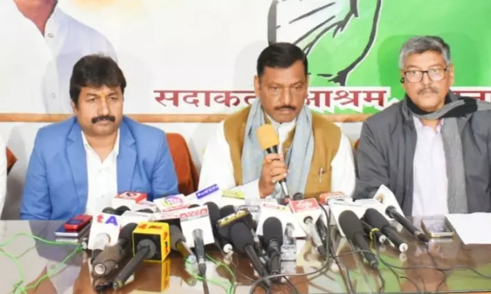 लोकसभा चुनाव की तैयारी में कांग्रेस, 1 साल बाद भी नहीं बन सकी बिहार कांग्रेस प्रदेश समिति लोकसभा चुनाव की तैयारी में कांग्रेस, 1 साल बाद भी नहीं बन सकी बिहार कांग्रेस प्रदेश समिति
