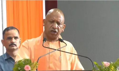 तीन बार से अधिक पेनॉल्टी लगी तो ब्लैक लिस्ट करें फर्म : मुख्यमंत्री योगी तीन बार से अधिक पेनॉल्टी लगी तो ब्लैक लिस्ट करें फर्म : मुख्यमंत्री योगी