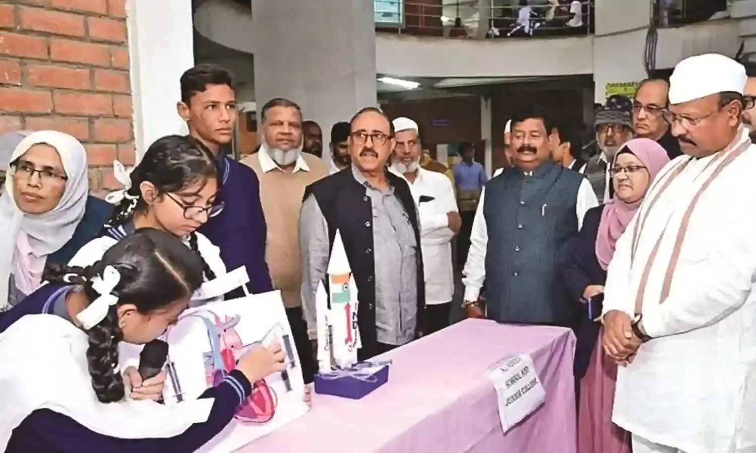 शिक्षा है बाघिन का दूध, जो पीएगा वही दहाड़ेगा - अब्दुल सत्तार