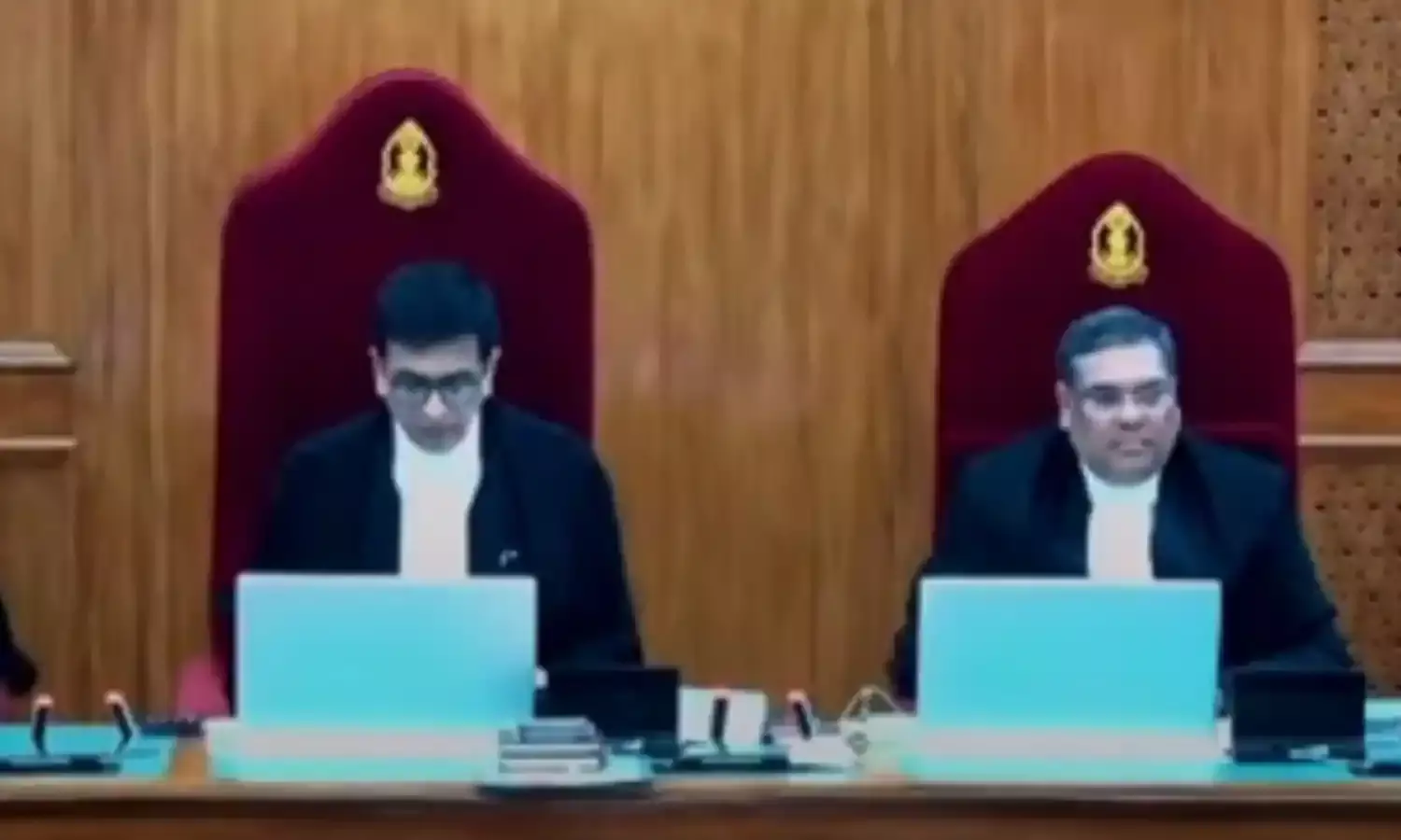 राष्ट्रपति के पास अनुच्छेद 370 का अस्तित्व समाप्त घोषित करने की अधिसूचना जारी करने की शक्ति है :  सुप्रीम कोर्ट