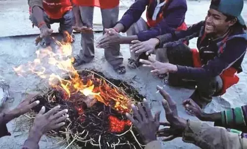 मौसम में बदलाव से बढ़े सर्दी-बुखार-खांसी के मरीज