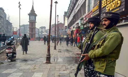 सुप्रीम कोर्ट के अनुच्छेद-370 पर फैसले से कश्मीर घाटी खुश नहीं