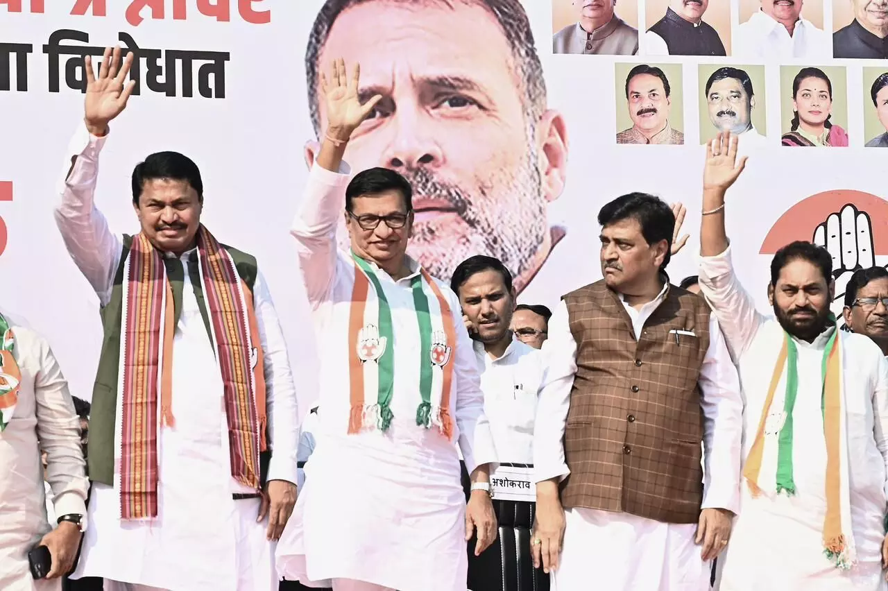 गीला और सूखे अकाल की मार झेल रहे राज्य के मजदूर और किसान गीला और सूखे अकाल की मार झेल रहे राज्य के मजदूर और किसान