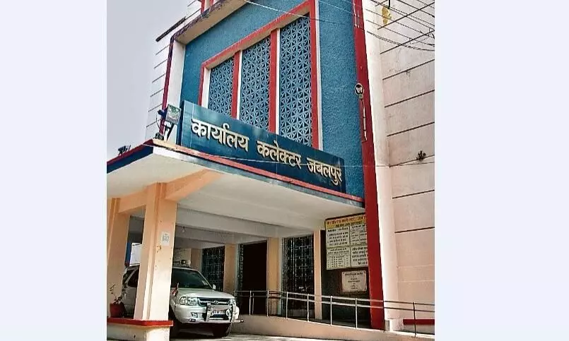 पाँच करोड़ की फाइल से नोटशीट गायब करने वालों पर दर्ज हुई एफआईआर पाँच करोड़ की फाइल से नोटशीट गायब करने वालों पर दर्ज हुई एफआईआर