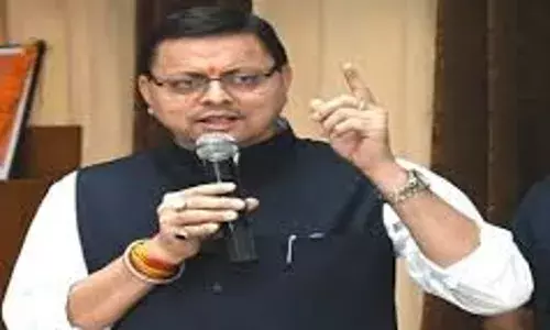 मुख्यमंत्री धामी ने आईएसबीटी समेत कई इलाकों का औचक निरीक्षण किया, जरूरतमंदों को कंबल बांटे