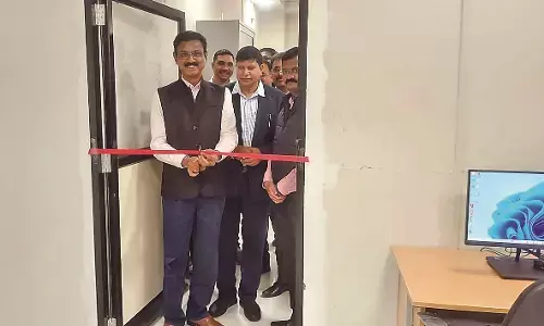 यूनिवर्सिटी में आईटी सेल कक्ष का उद्घाटन