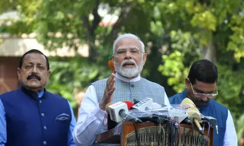 लोकसभा की सुरक्षा में चूक का मसला, पीएम मोदी ने मंत्रियों को दिए अहम निर्देश