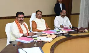 छत्तीसगढ़ सरकार का बड़ा फैसला, 18 लाख परिवारों को मिलेंगे आवास छत्तीसगढ़ सरकार का बड़ा फैसला, 18 लाख परिवारों को मिलेंगे आवास