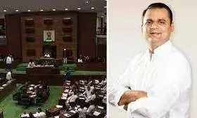 सुप्रीम कोर्ट ने विधानसभा अध्यक्ष को फैसला सुनाने दिया 10 जनवरी तक का समय