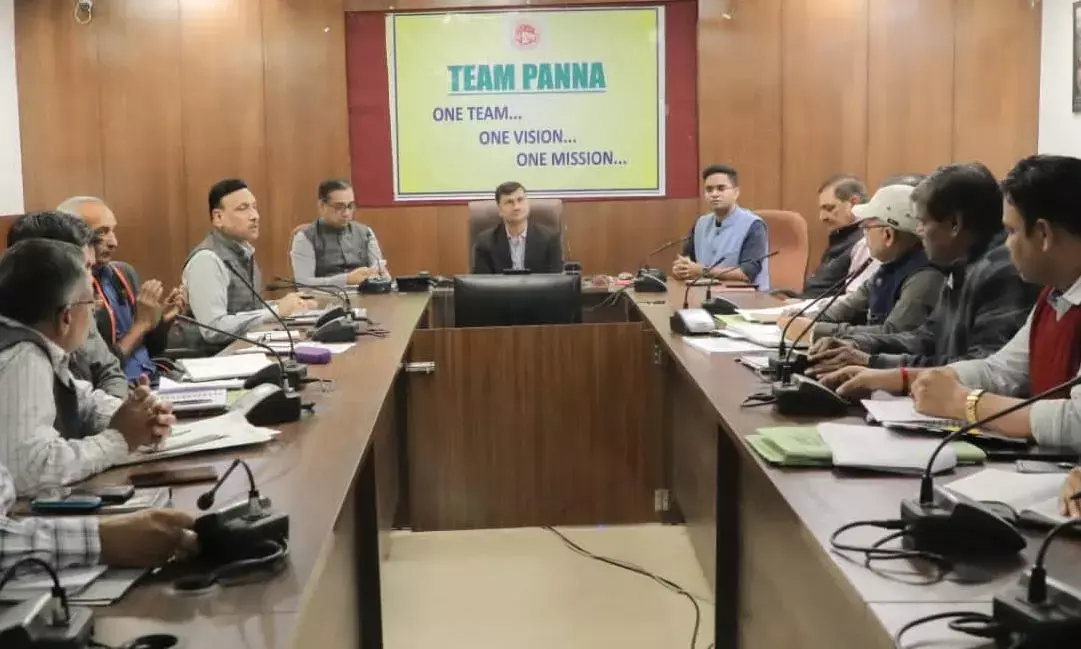 समाज के अंतिम वंचित व्यक्ति तक पहुंचाएं शासकीय योजनाओं का लाभ: संयुक्त सचिव श्री राजपूत