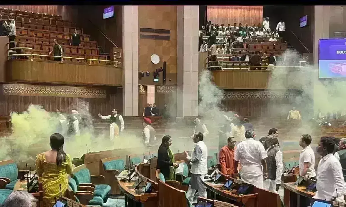 सुरक्षा में चूक पर लोकसभा अध्यक्ष ने सांसदों को लिखा पत्र