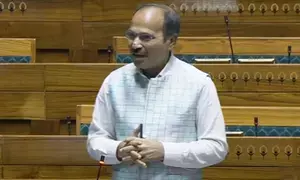 अधीर ने 13 सांसदों के निलंबन पर फिर से विचार करने के लिए बिरला को लिखा पत्र अधीर ने 13 सांसदों के निलंबन पर फिर से विचार करने के लिए बिरला को लिखा पत्र