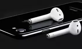 विश्व स्मार्ट पर्सनल ऑडियो बाजार में 3 प्रतिशत की गिरावट, एप्पल सबसे आगे विश्व स्मार्ट पर्सनल ऑडियो बाजार में 3 प्रतिशत की गिरावट, एप्पल सबसे आगे