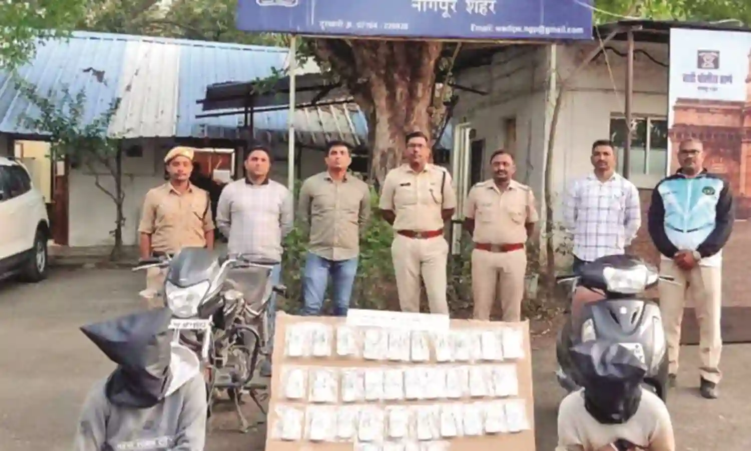 जुए का शौक पूरा करने बन गए लुटेरे