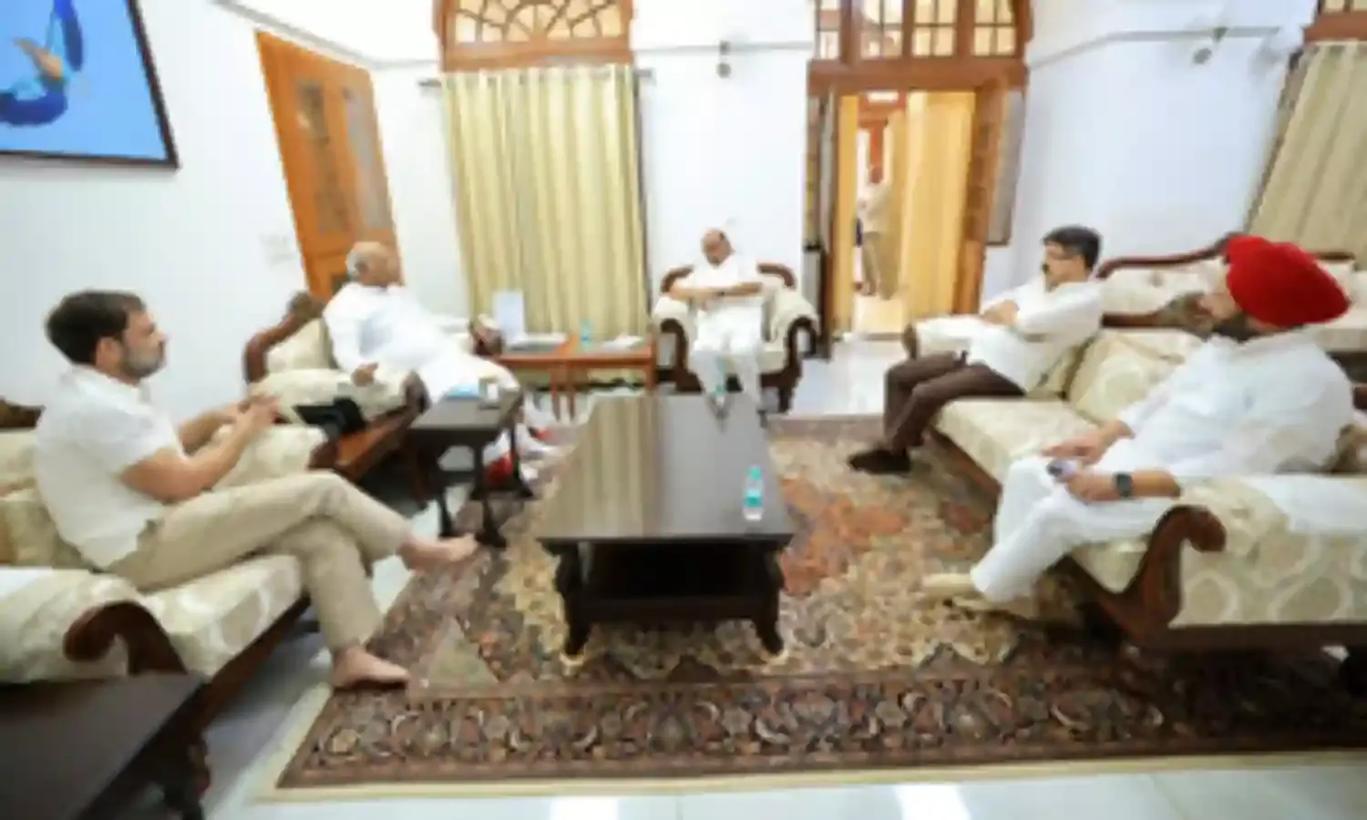 दिल्ली में इंडिया गठबंधन की बैठक, बिहार में बयानबाजी का दौर