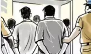 हावड़ा स्टेशन से सात अवैध बांग्लादेशी अप्रवासी, एक स्थानीय एजेंट गिरफ्तार