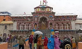 उत्तराखंड में शीत लहर का कहर, माइनस में चारों धामों का तापमान