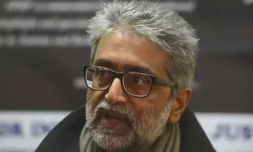 गौतम नवलखा को बॉम्बे हाईकोर्ट से मिली जमानत गौतम नवलखा को बॉम्बे हाईकोर्ट से मिली जमानत