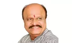 ठेका कर्मचारियों के हित में नया कानून लाने की तैयारी ठेका कर्मचारियों के हित में नया कानून लाने की तैयारी