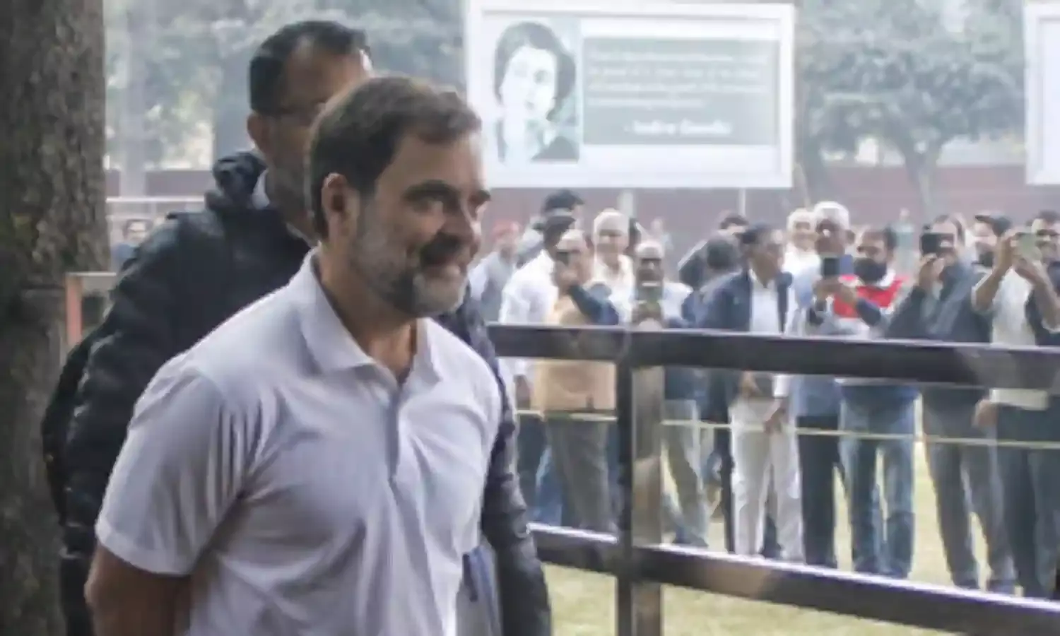 दिल्ली हाईकोर्ट ने पीएम पर राहुल गांधी के जेबकतरे तंज पर चुनाव आयोग से जल्‍द फैसला लेने का आग्रह किया
