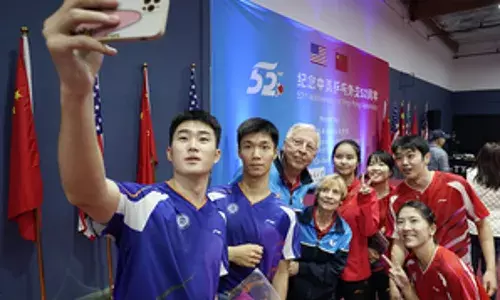 चीन-अमेरिका पिंग पोंग कूटनीति की 52वीं वर्षगांठ का जश्न लॉस एंजिल्स में आयोजित चीन-अमेरिका पिंग पोंग कूटनीति की 52वीं वर्षगांठ का जश्न लॉस एंजिल्स में आयोजित