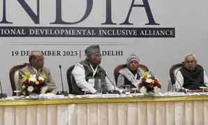 नाराजगी के बावजूद नीतीश कुमार के पास इंडिया ब्लॉक के साथ जाने के अलावा कोई विकल्प नहीं