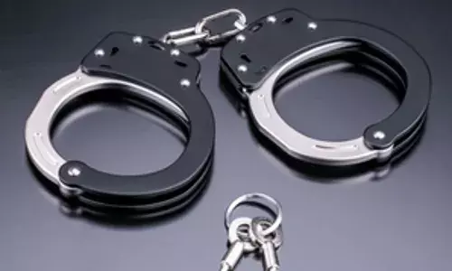 ठाणे पुलिस ने पत्नी, दो बच्चों की हत्या करने वाले हरियाणा के व्यक्ति को गिरफ्तार किया