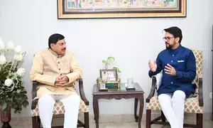 राष्ट्रीय युवा दिवस पर चर्चा के लिए मप्र सीएम ने अनुराग ठाकुर से की मुलाकात