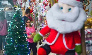 पीएम मोदी, कांग्रेस प्रमुख खड़गे व राहुल ने दी क्रिसमस की शुभकामनाएं