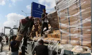 गाजा में राहत सामग्री के वितरण के दौरान झड़प, एक की मौत गाजा में राहत सामग्री के वितरण के दौरान झड़प, एक की मौत