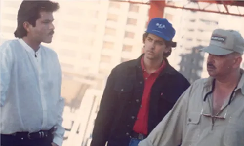 बॉलीवुड सुपरस्टार ऋतिक रोशन ने अनिल कपूर के साथ शेयर की पुरानी तस्वीर बॉलीवुड सुपरस्टार ऋतिक रोशन ने अनिल कपूर के साथ शेयर की पुरानी तस्वीर