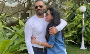 अथिया शेट्टी ने शेयर की माता-पिता की तस्वीर, प्यार और विश्वास की परिभाषा बताया