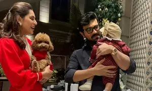 राम चरण और उपासना ने सेलिब्रेट किया क्रिसमस, शेयर की फोटोज