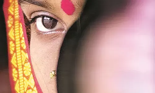 महिला की शादी करा दी, उसकी मासूम बच्ची को गायब कर दिया महिला की शादी करा दी, उसकी मासूम बच्ची को गायब कर दिया