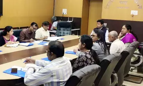 स्कूल परिसर में तंबाकू बेचने वालों के खिलाफ सख्त कार्रवाई करें स्कूल परिसर में तंबाकू बेचने वालों के खिलाफ सख्त कार्रवाई करें
