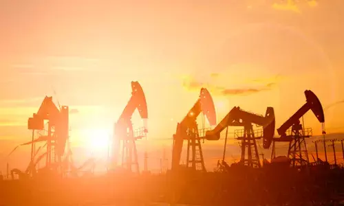 लाल सागर में स्थिति सामान्य होने से तेल की कीमतें स्थिर लाल सागर में स्थिति सामान्य होने से तेल की कीमतें स्थिर