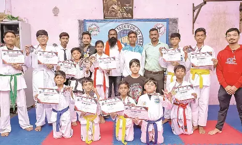 राष्ट्रीय तायक्वांडो स्पर्धा में खिलाड़ियों ने जीते 4 स्वर्ण, 5 रजत और  5 कांस्य पदक राष्ट्रीय तायक्वांडो स्पर्धा में खिलाड़ियों ने जीते 4 स्वर्ण, 5 रजत और  5 कांस्य पदक