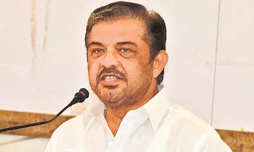 कोर्ट बैरक में जागते हुए गुजरी केदार की रात