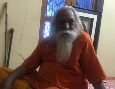 शिव सेना पर बरसे अयोध्या मंदिर के पुजारी, कहा- सिर्फ राम भक्तों को दिया गया है निमंत्रण शिव सेना पर बरसे अयोध्या मंदिर के पुजारी, कहा- सिर्फ राम भक्तों को दिया गया है निमंत्रण